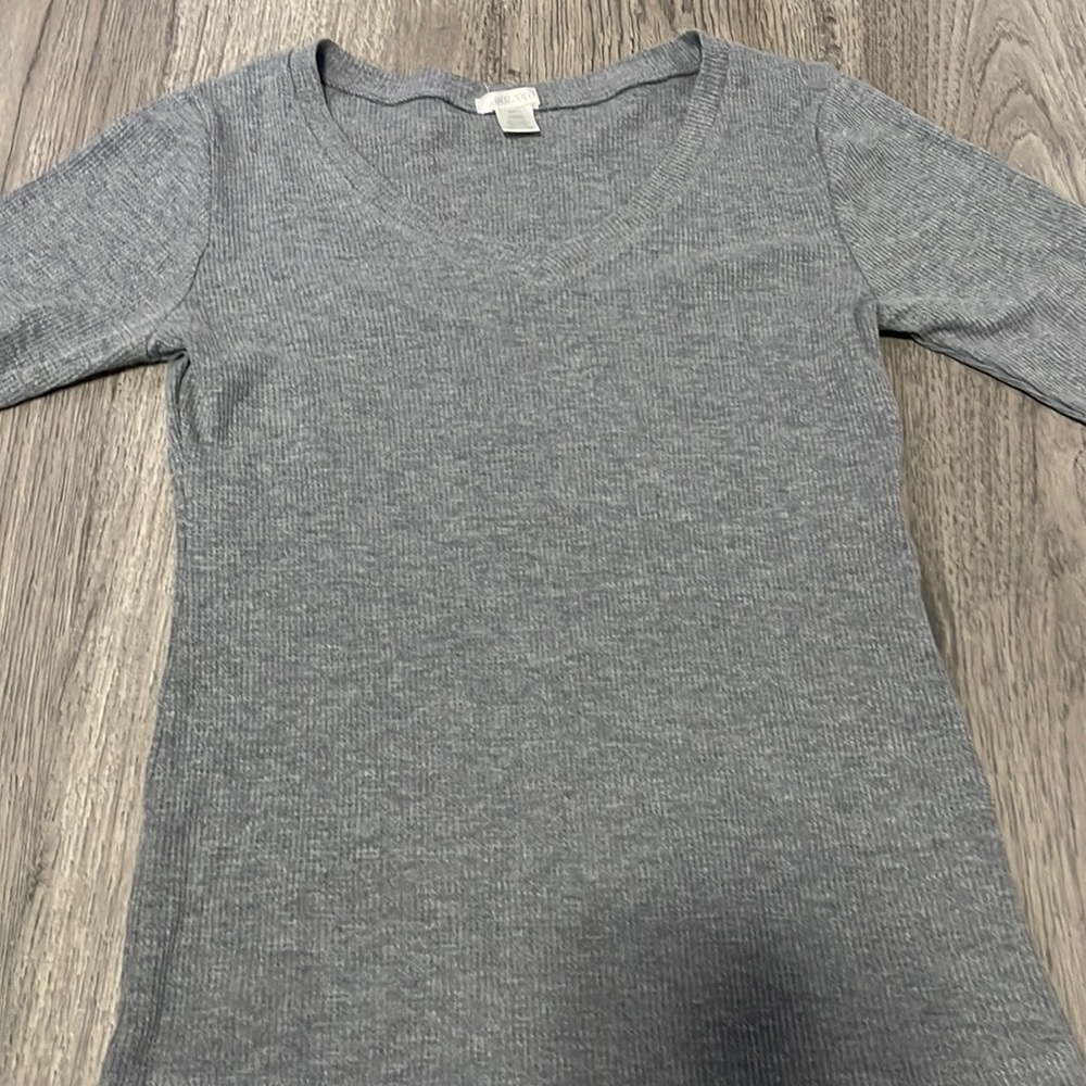 grey long sleeve
